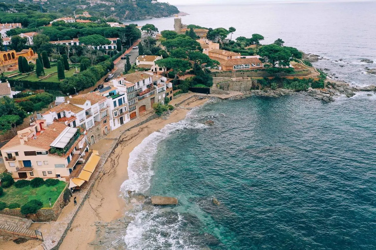 Apartamento reformado a 2 minutos de la playa en Calella! Calella De Palafrugell
